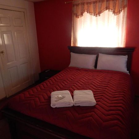 Hostal Imperial Quito Extérieur photo