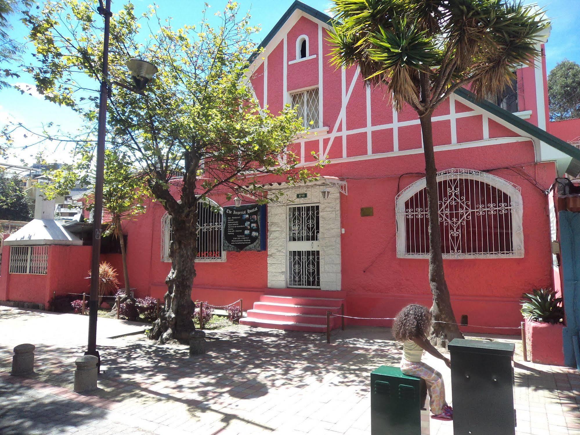 Hostal Imperial Quito Extérieur photo