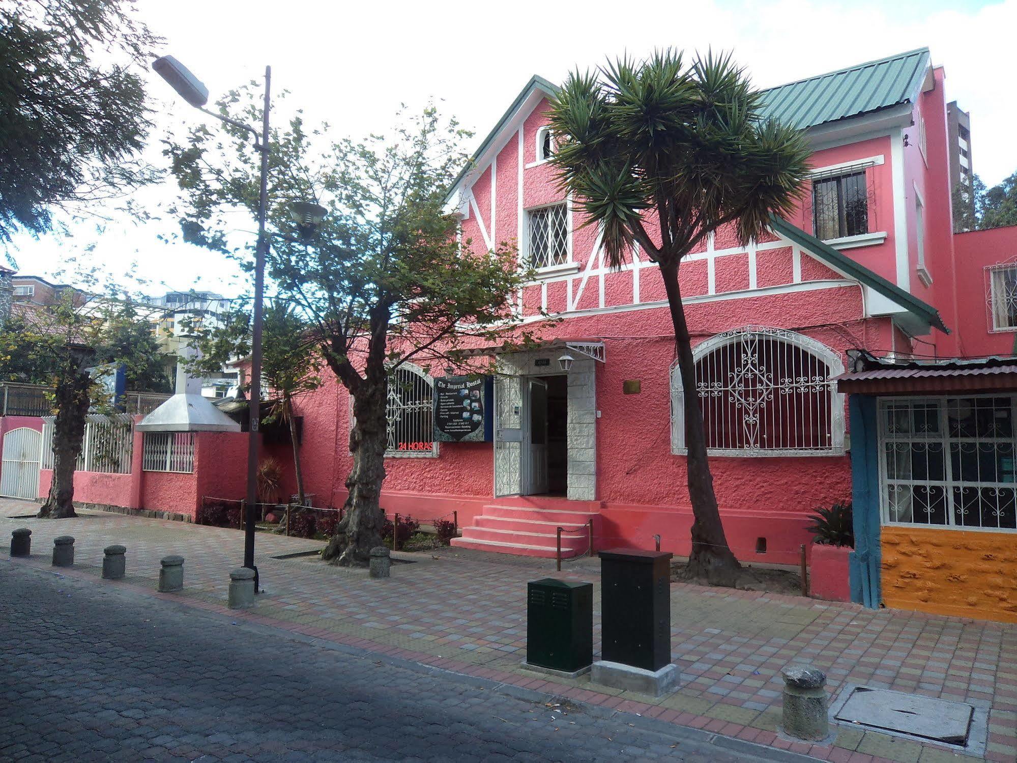 Hostal Imperial Quito Extérieur photo