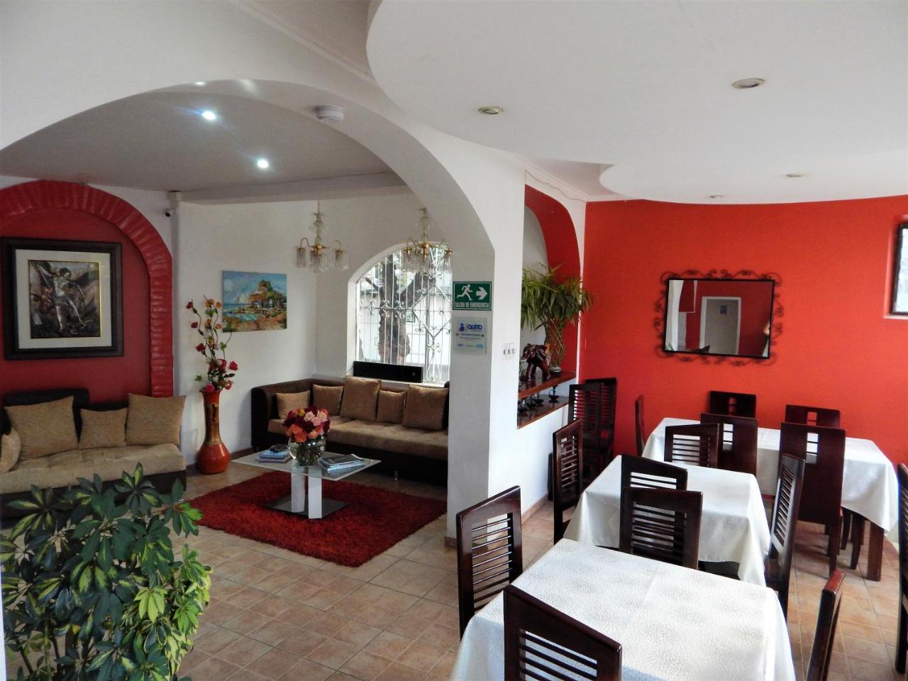 Hostal Imperial Quito Extérieur photo